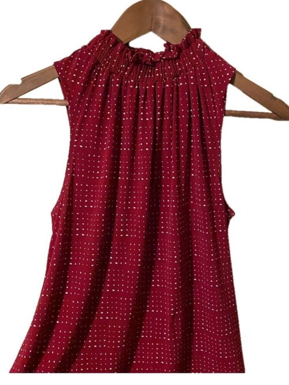 🎈$10 add on. 168.Banana Republic| Sleeveless ruffle high neck blouse. Red xsmall